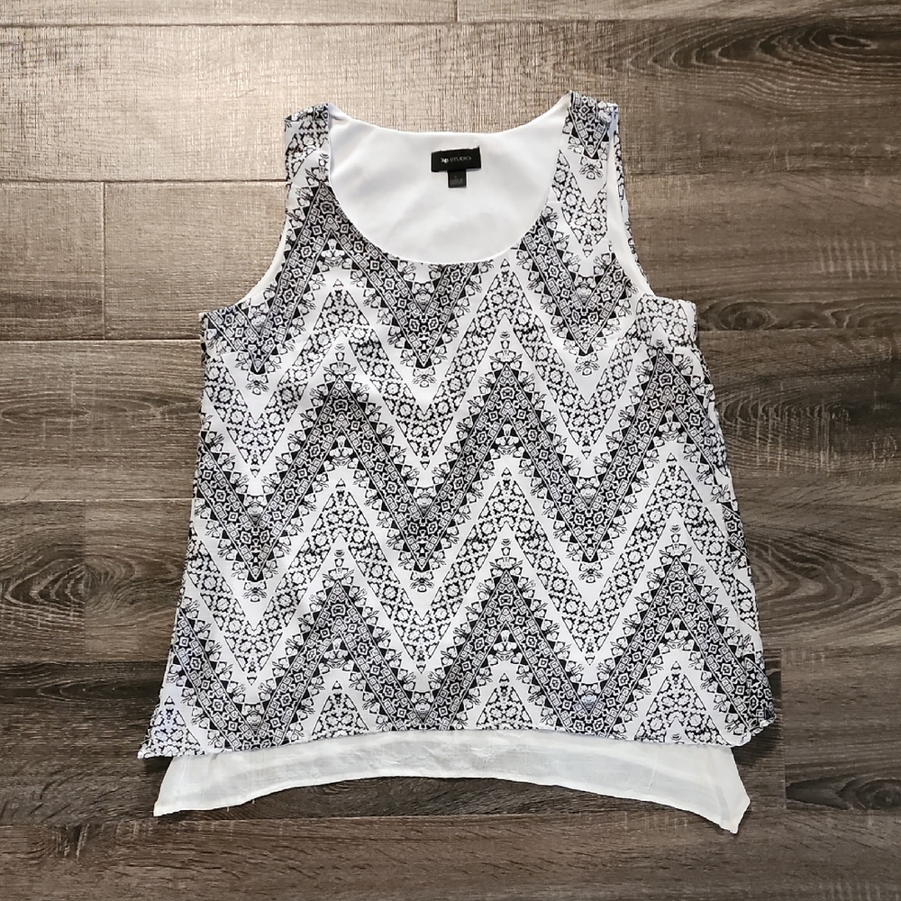 🌹 AB Studio Sleeveless Print Top 🌹